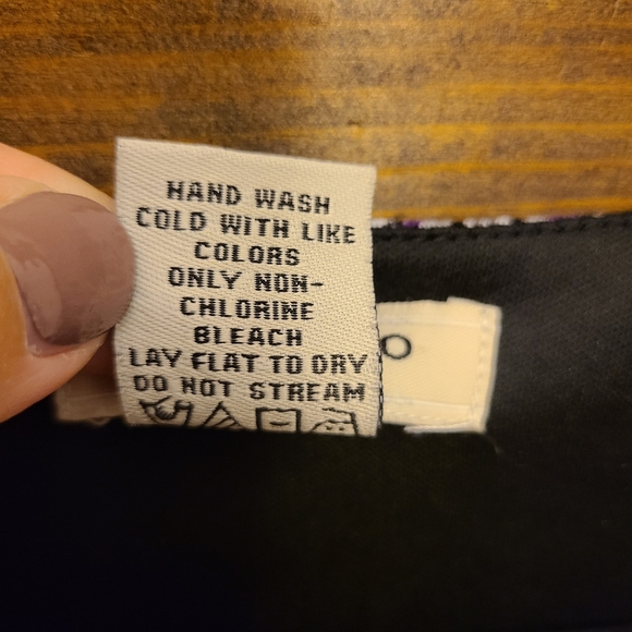 Vertigo Paris Dress - Picture 7 of 7